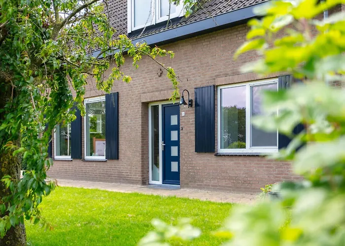 Dom wakacyjny Bij De Buren