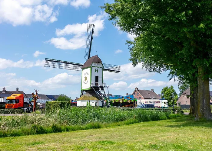 Bij De Buren Dom wakacyjny *