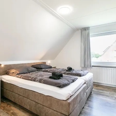 Semesterbostad Bij De Buren Oploo