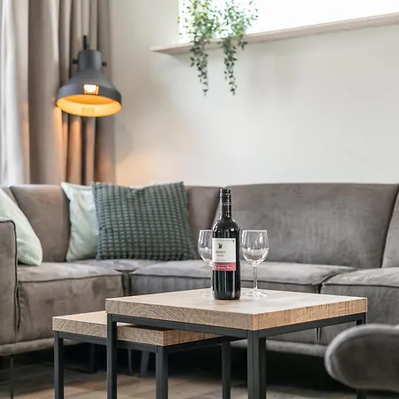 Bij De Buren * Oploo