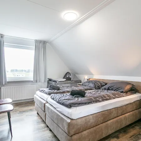 Semesterbostad Bij De Buren